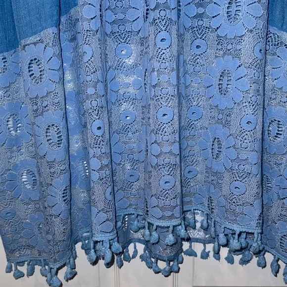 Elegant Blue Maxi Dress - Picture 3 of 4